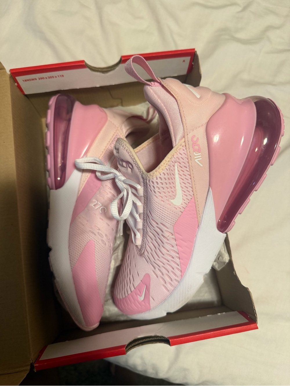 Nike Women's Air Max 270 Pink Gradient Athletic Sneakers